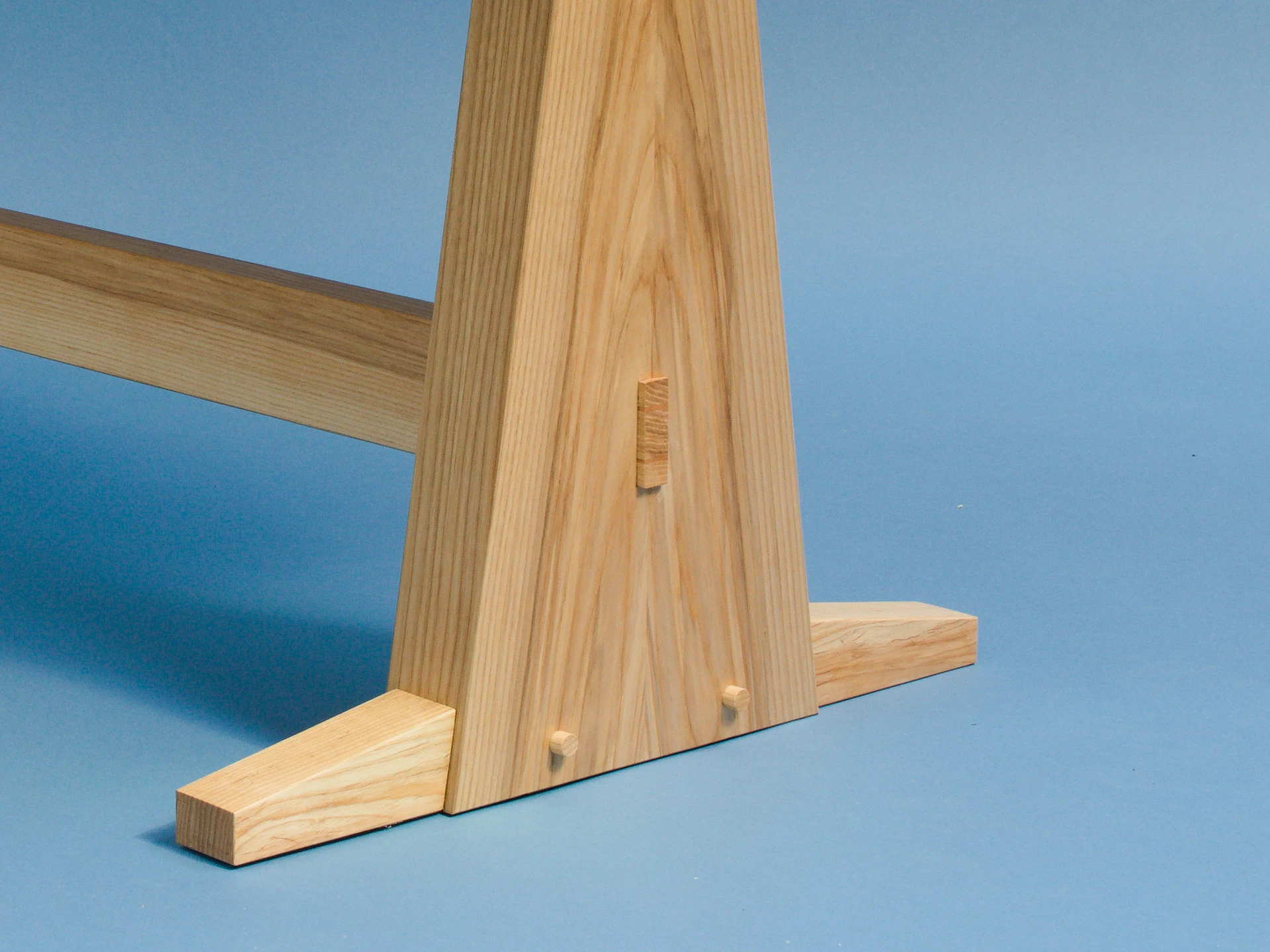 PIG LANE TABLE
